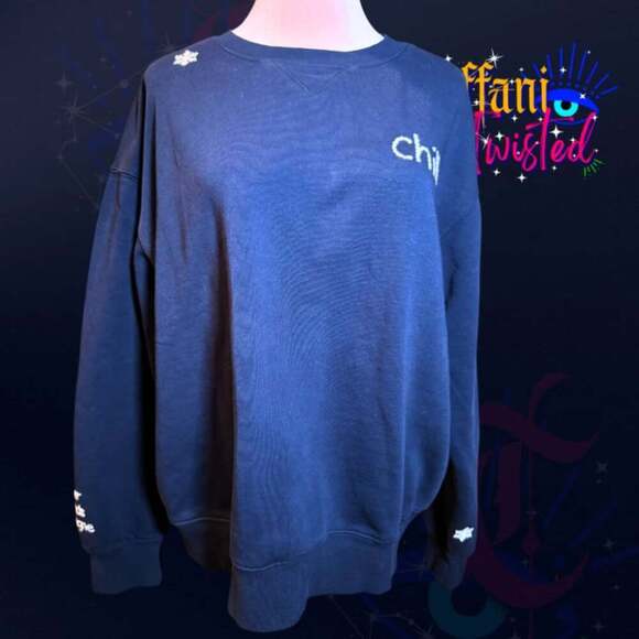 Wildfox Tops - Wildfox “Chill On Mountain Time” Embroidered Sweatshirt NWOT Size Large